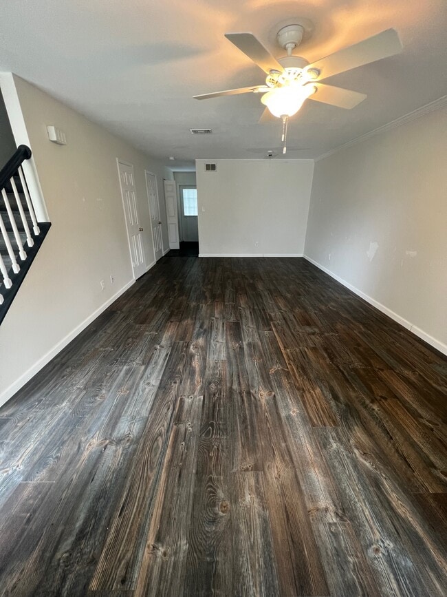 Building Photo - 13536 Embassy Park Ct