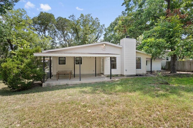 Building Photo - 4402 Terrilance Dr