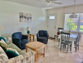 Building Photo - seabreeze South condo