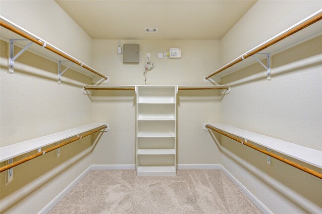 Building Photo - 19019 Thatcher Hills Ct