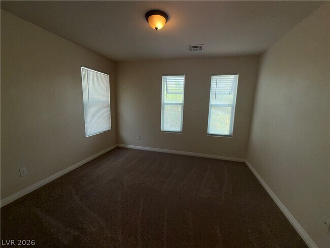 Building Photo - 7213 Madarang Ave