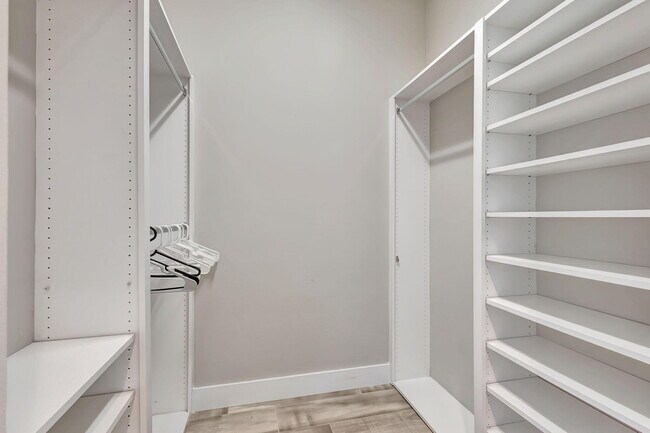 Building Photo - 8241 Tobago Ln