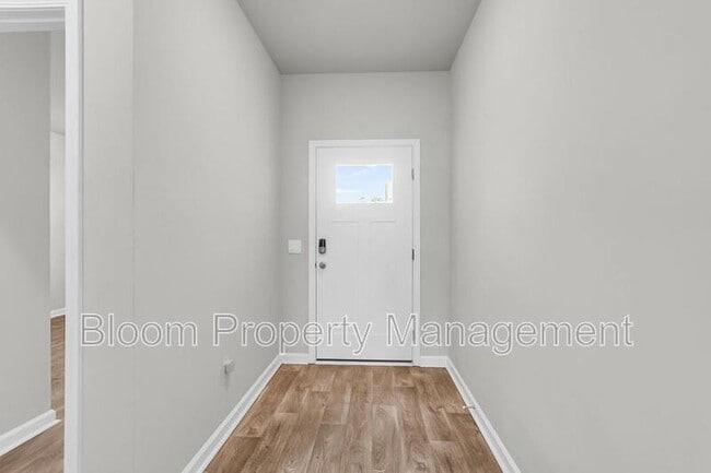 Building Photo - 151 Morning Vw Wy