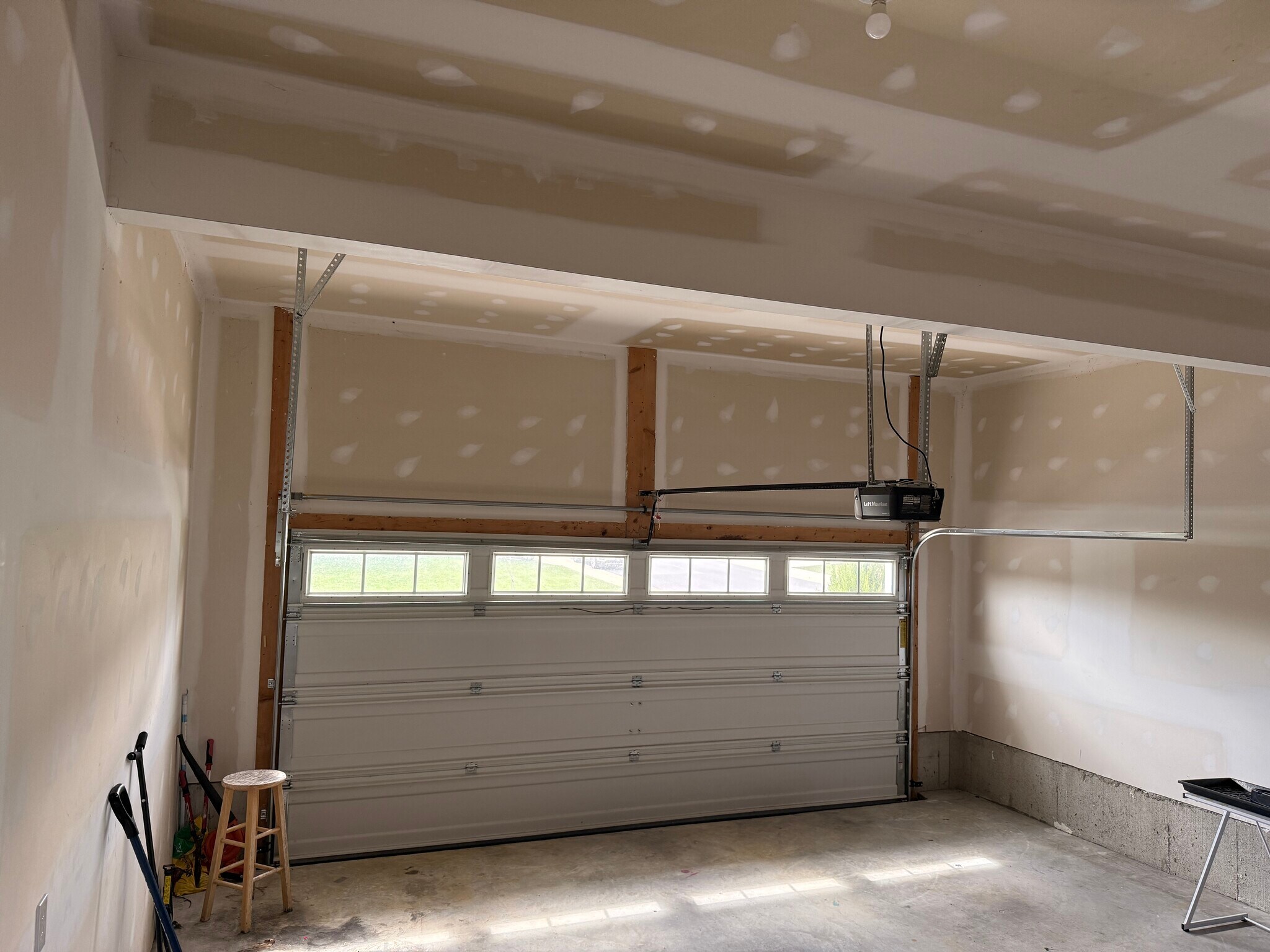 Building Photo - 270 Mabdarin Dr