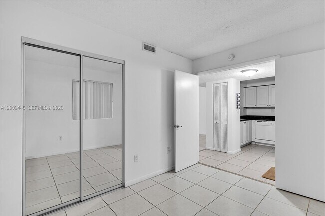 Building Photo - 8255 SW 152nd Ave