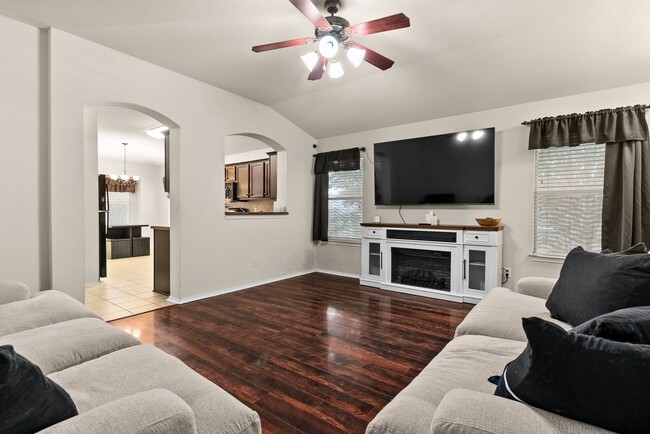 Building Photo - 5400 Birmingham Cir