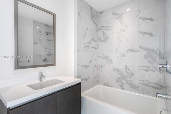 Building Photo - 851 NE 1st Ave