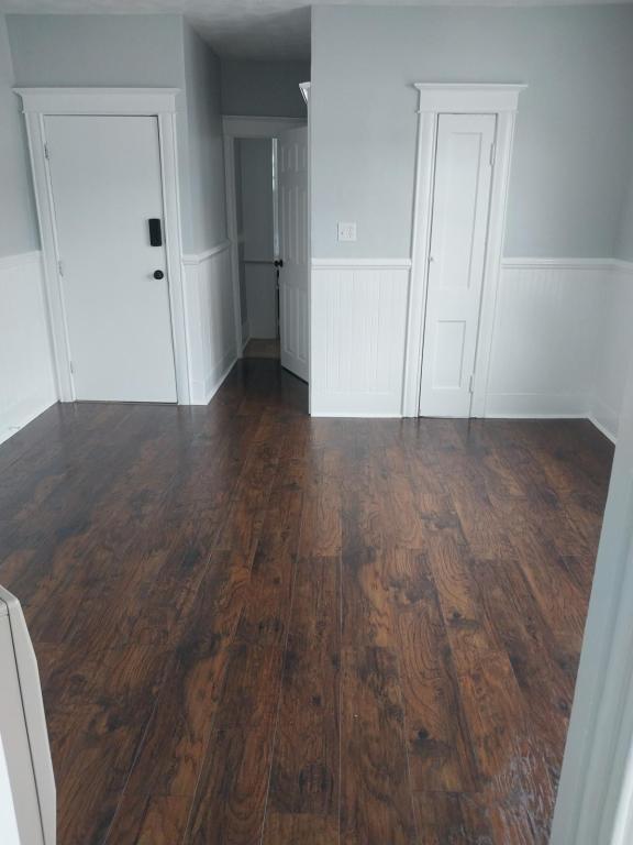 Primary Photo - 48 Covell St