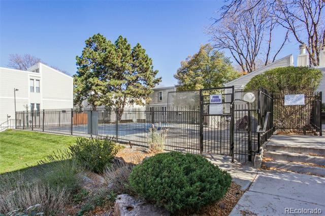 Building Photo - 1050 S Monaco St Pkwy