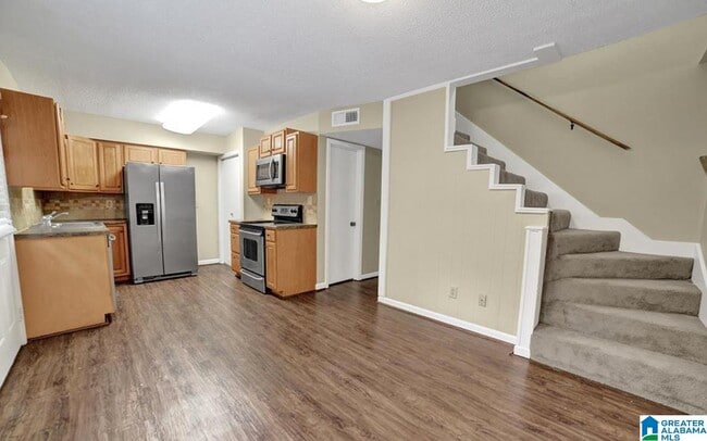 Building Photo - 1506 Al Seier Rd