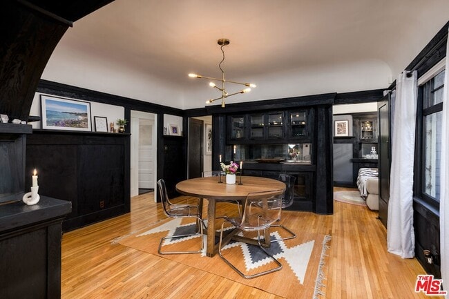 Building Photo - 3438 4th Ave