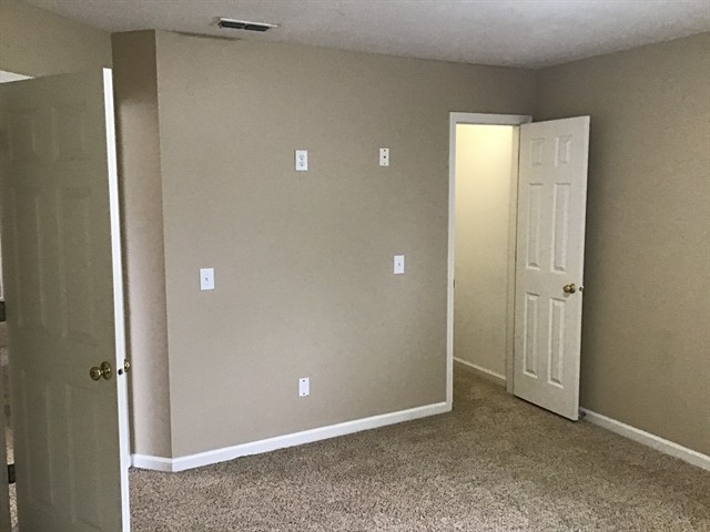 Building Photo - 5837 Columbia Cir