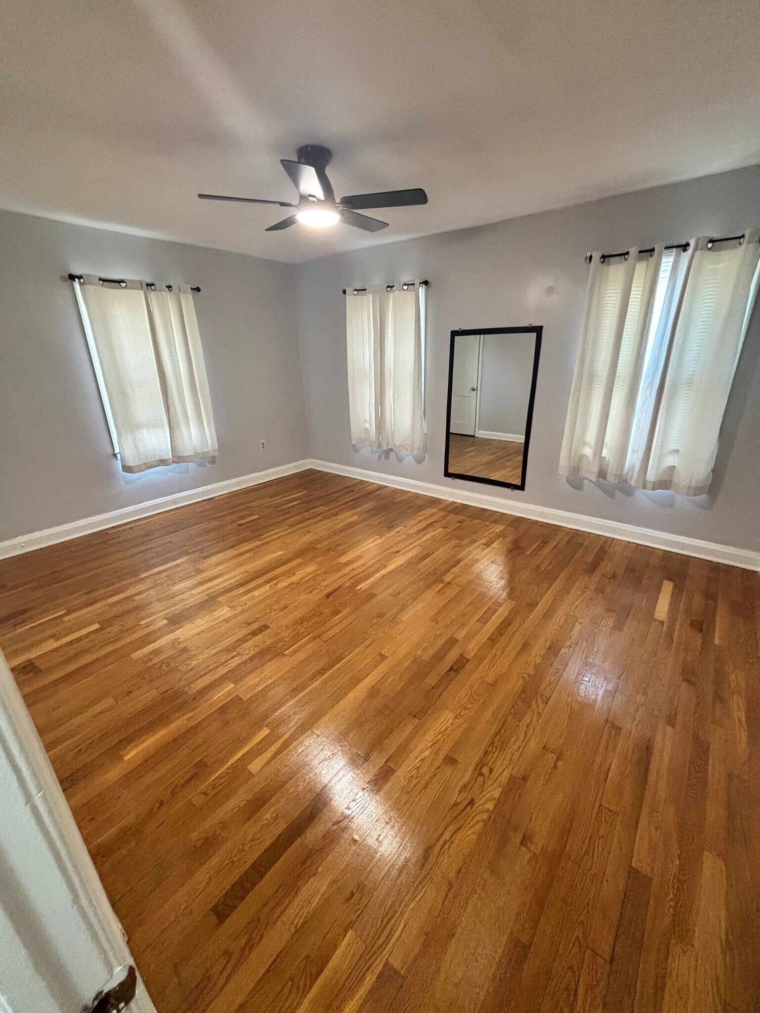 Building Photo - 4514 Saint Georges Ave