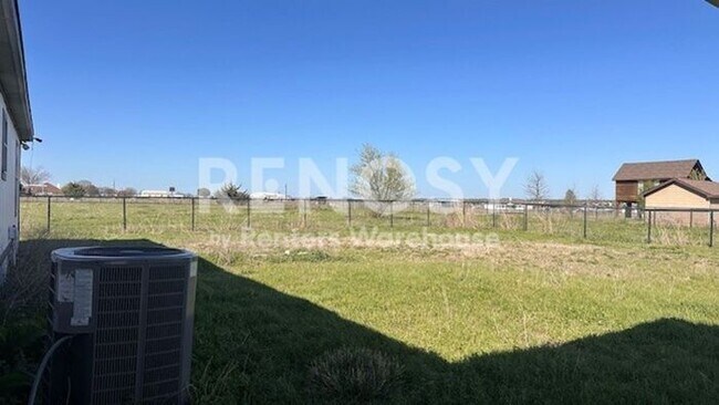 Building Photo - 2.7 Acres in Nevada!  Horses Welcome!!!