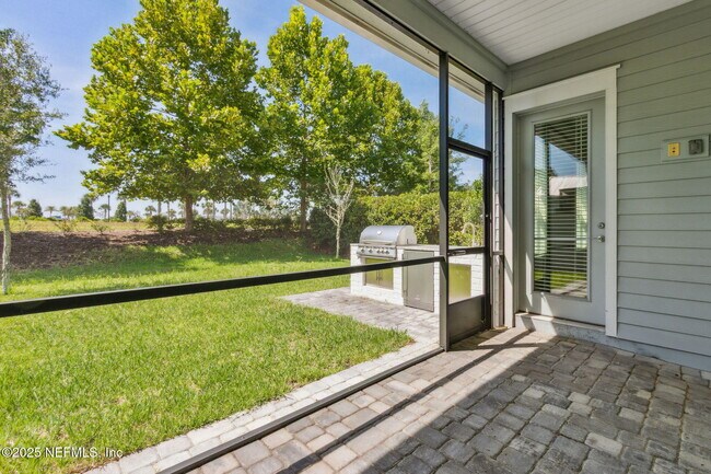 Building Photo - 84 Waterline Dr
