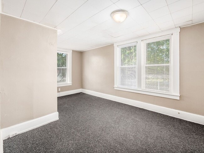 Building Photo - 89 E Patterson Ave