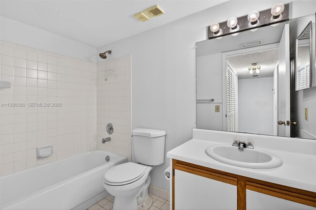 Building Photo - 9670 W McNab Rd