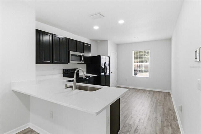 Building Photo - 9973 Hound Chase Dr