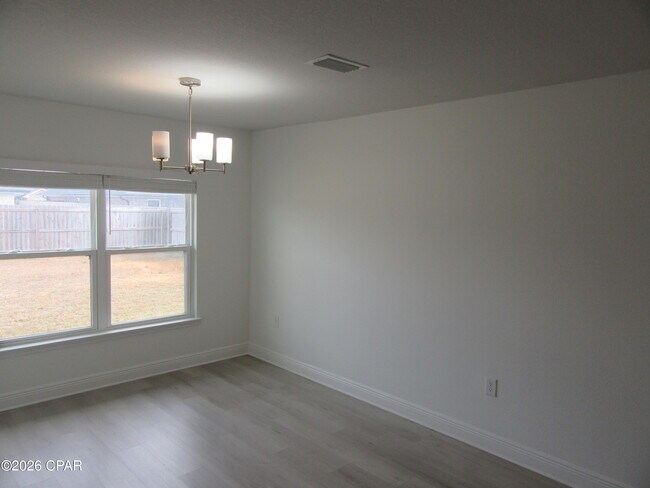 Building Photo - 3836 Redbud Wy