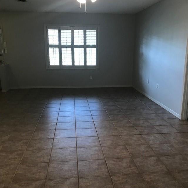 Building Photo - 5471 Kuldell Dr