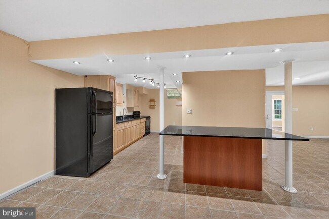 Building Photo - 12600 Maidens Bower Dr