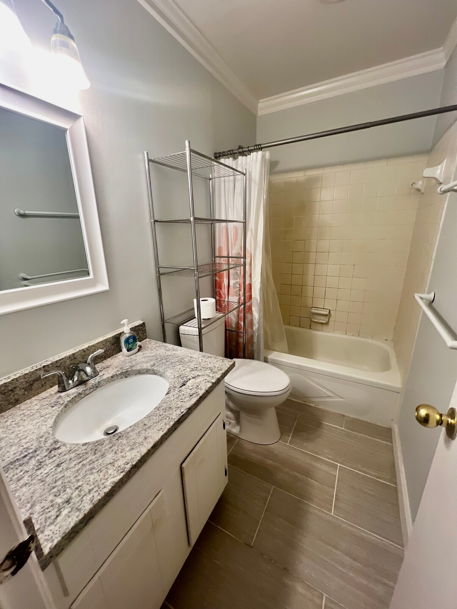 Building Photo - 301 Harbor Heights Dr