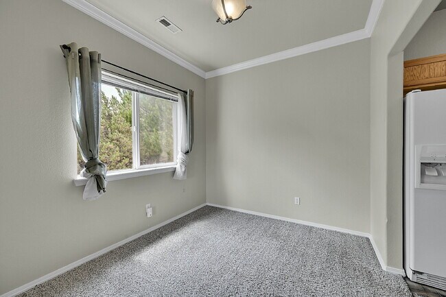 Building Photo - $1,550.00 - 2 Bedrooms, 2 Bathrooms, Duple...