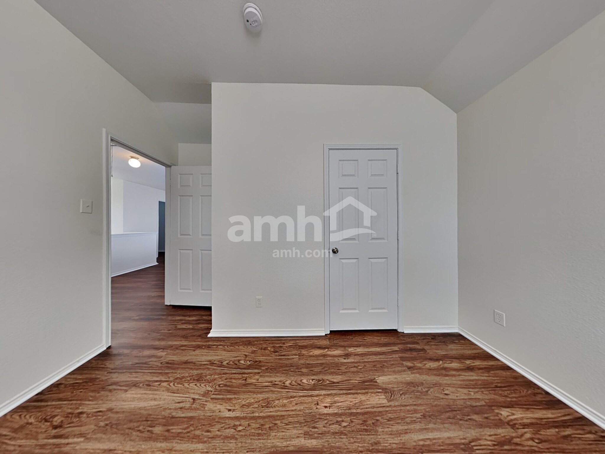 Building Photo - 5400 Redwater Ct