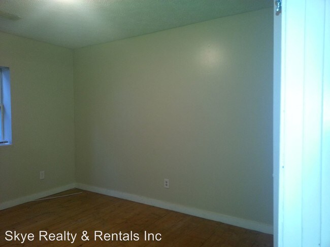 Building Photo - 3412 Hazelwood Ln