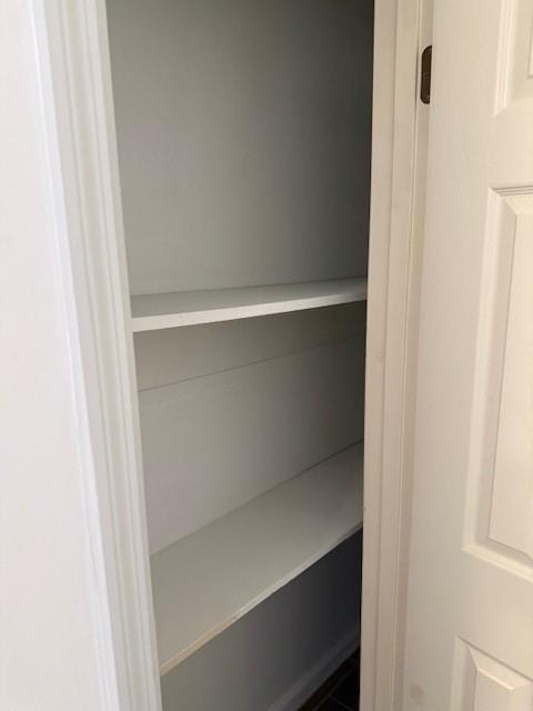 Building Photo - 914 Sherbrooke Dr SE