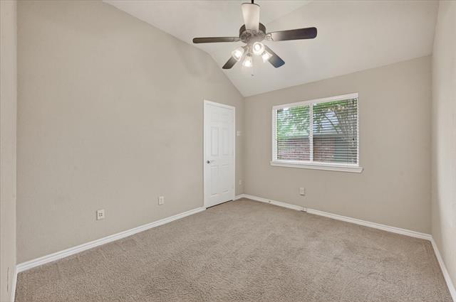 Building Photo - 406 Charlie Way