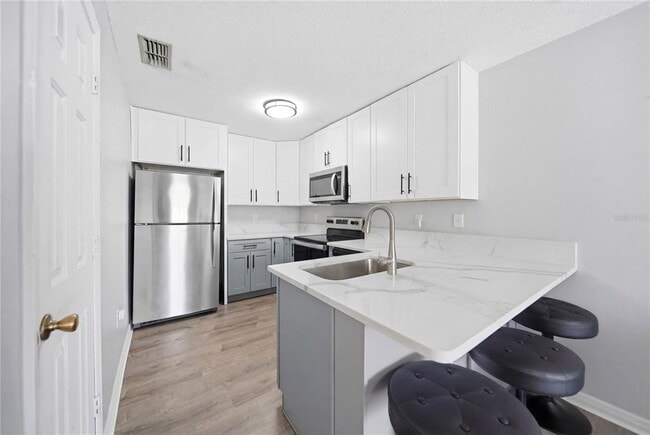 Building Photo - 631 Lake Marion Golf Resort