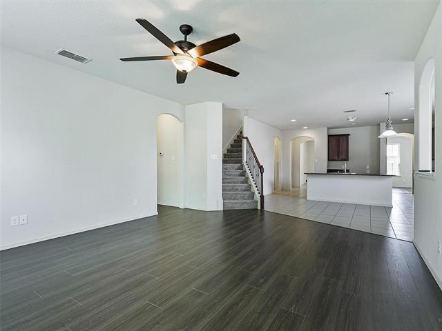 Building Photo - 5105 Marina Dr