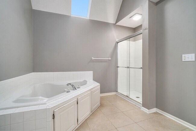 Building Photo - 4 Bed 3 Bath home in BlueValley