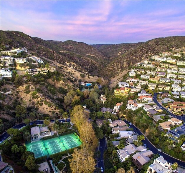 Building Photo - 1131 Emerald Bay