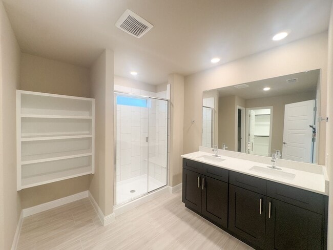 Building Photo - New Build 4 Bed, 2 Bath Home in Mansfield ISD