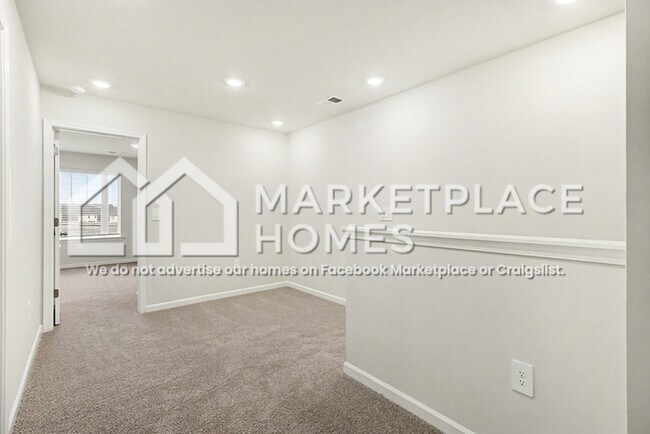 Building Photo - 2103 Avalon Rdg