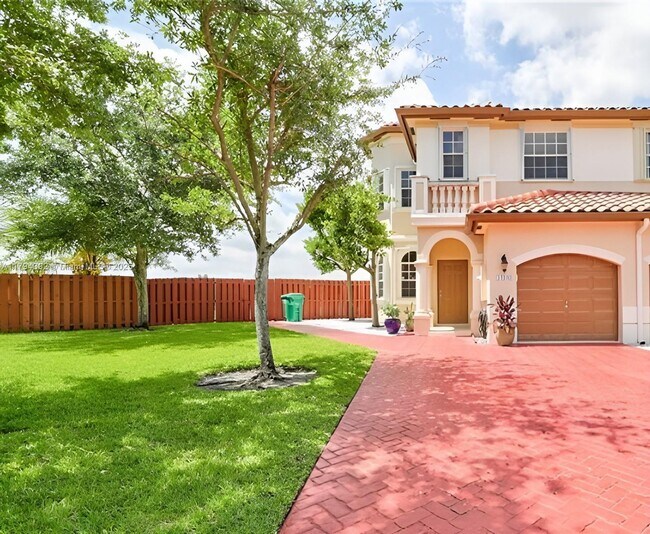 Primary Photo - 13500 SW 51st St