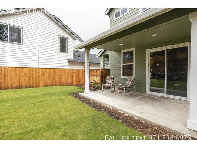 Building Photo - 1008 E Rork Ct