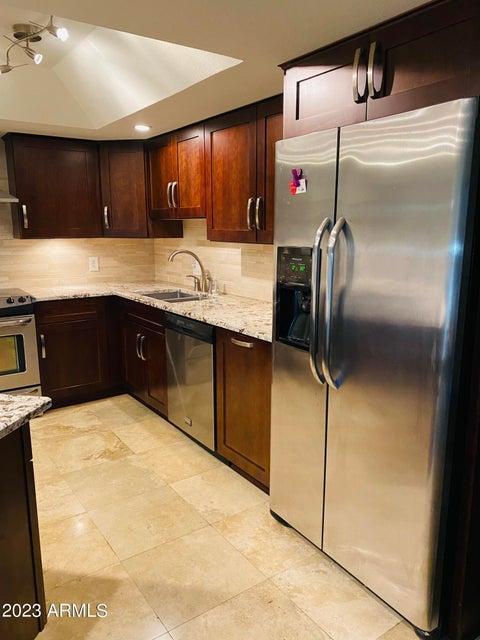 Building Photo - 7820 E Camelback Rd