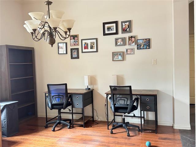 Building Photo - 5412 Bentrose Dr