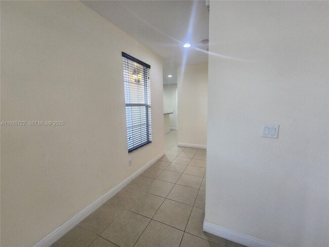 Building Photo - 14640 SW 15th St