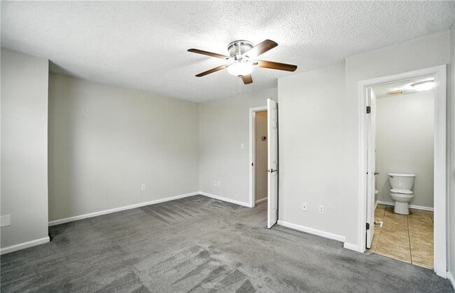 Building Photo - 2333 Meadows Landing