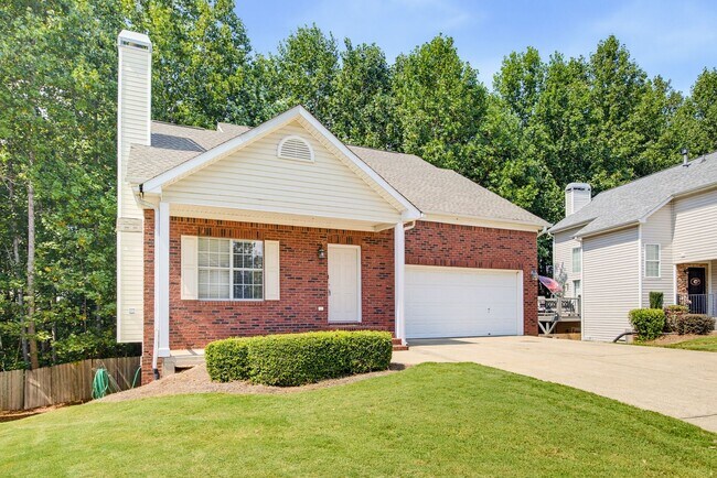 Building Photo - 181 Stoneforest Dr