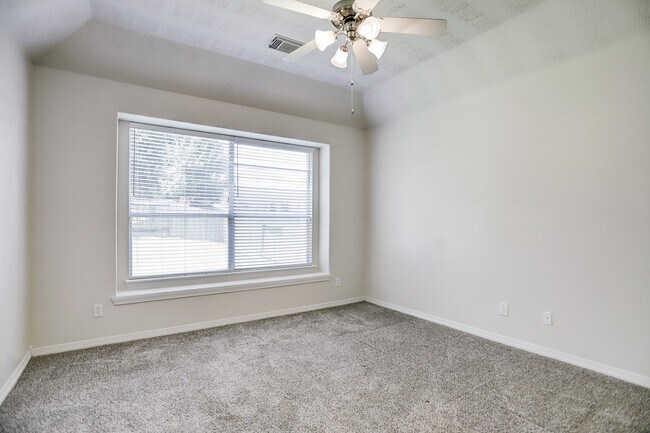 Building Photo - 2309 Perkins Crossing Dr