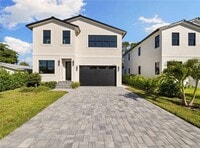 Building Photo - 2721 Van Buren Ave