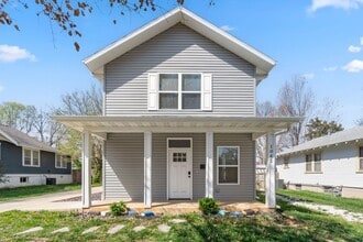 Building Photo - 1041 E Delmar St