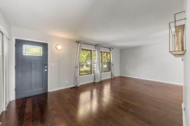 Building Photo - 1416 Sunnybrook Dr