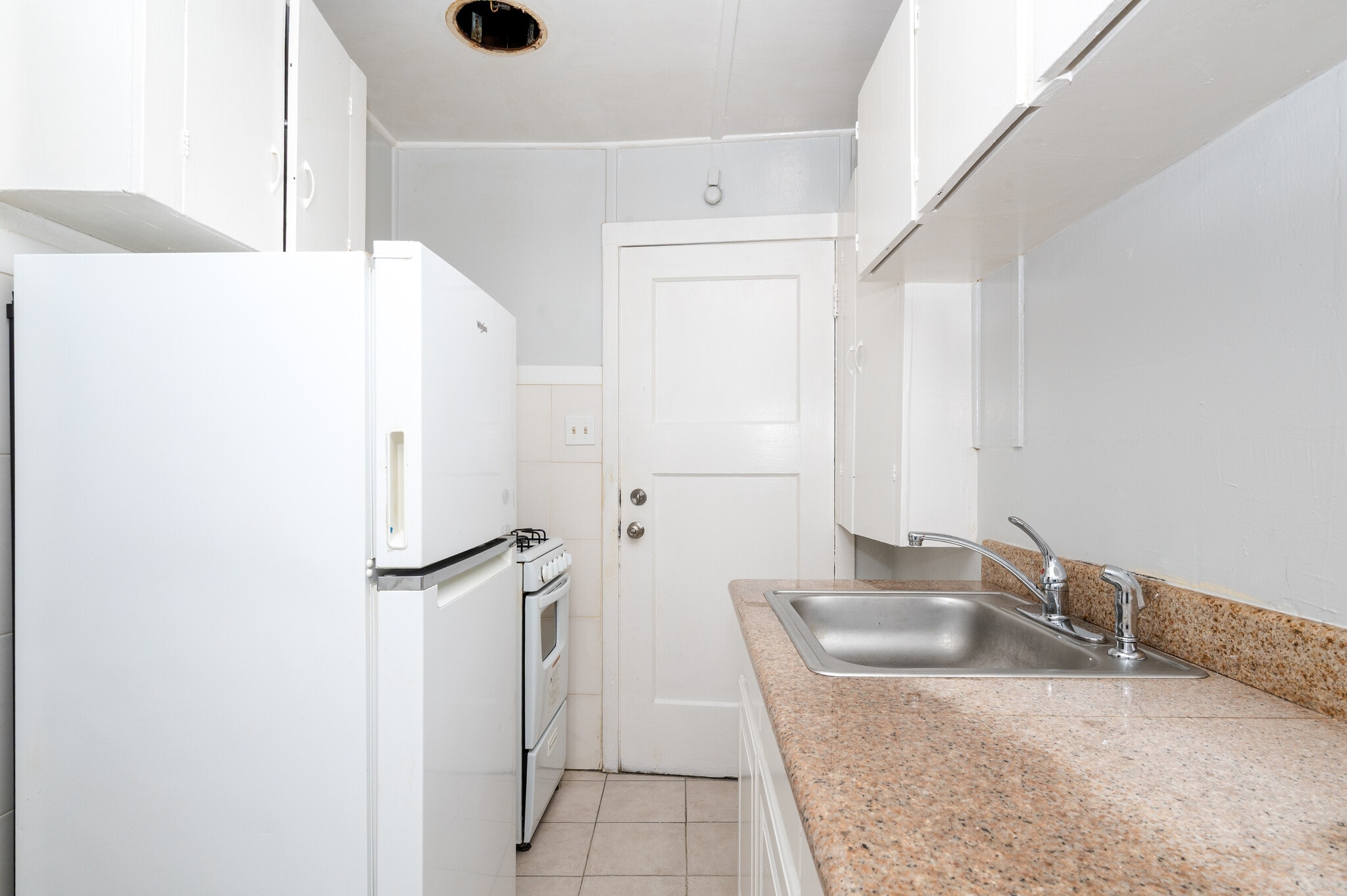 Building Photo - 3102 California St