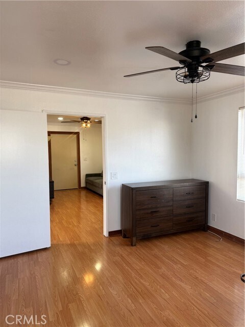 Building Photo - 10900 Blix St